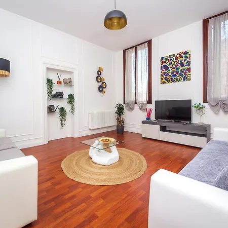 Opera Venice Apartman Mestre