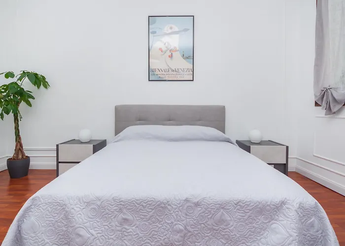 Opera Venice Apartamento *