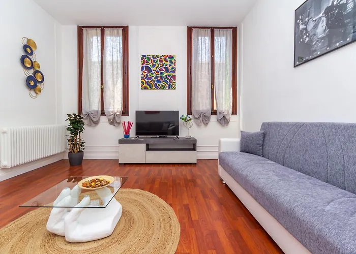 Apartamento Opera Venice *